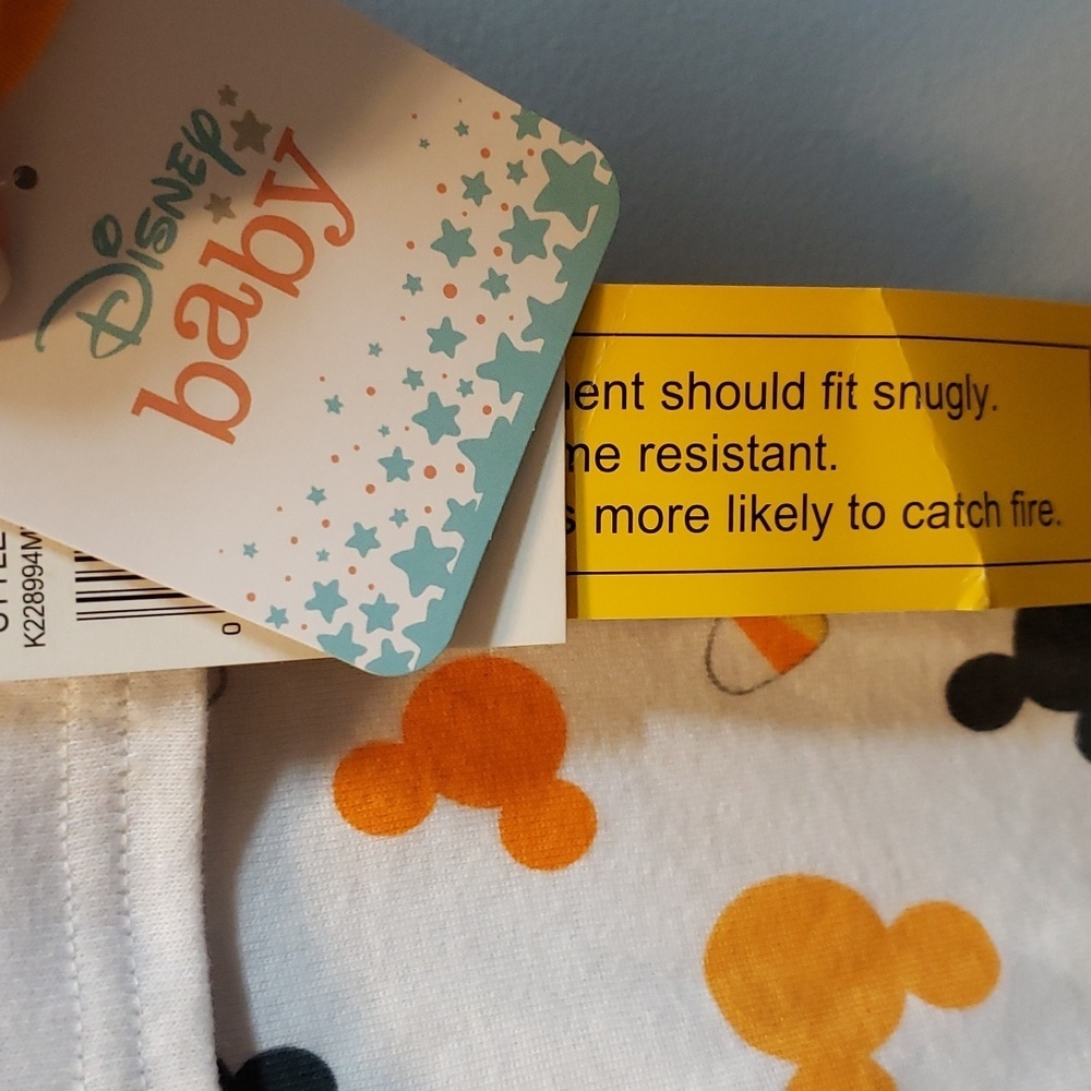Disney Baby 2-piece Mickey Mouse Halloween Pajama Set - Picture 3 of 7